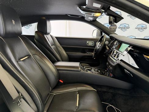 Used 2016 Rolls-Royce Wraith RWD image 20