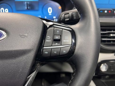 Used 2025 Ford Escape Active w/ Active Premium Tech Pack image 16