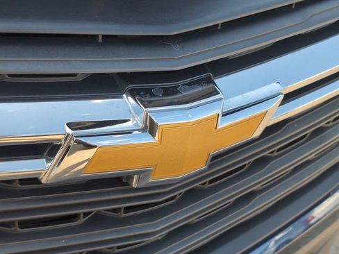 Certified 2023 Chevrolet Traverse LS FWD image 29