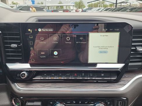 New 2026 GMC Sierra 1500 SLT image 26