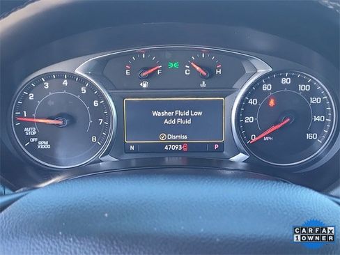 Used 2024 GMC Terrain SLT image 11