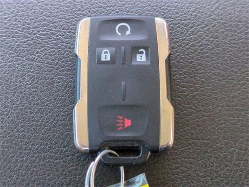 Used 2021 Chevrolet Colorado W/T w/ Custom Special Edition image 24