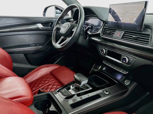 Used 2024 Audi SQ5 Premium Plus w/ Premium Plus Package AWD/4WD image 31