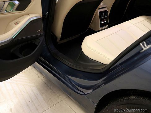 Certified 2025 BMW 330i xDrive 330i xDrive image 30