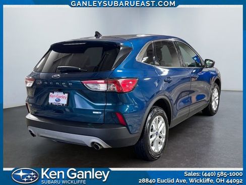 Used 2020 Ford Escape SE image 5