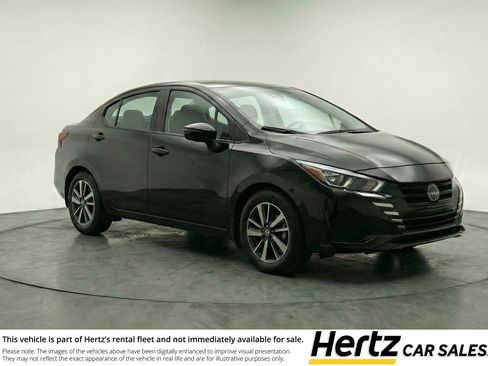 Used 2025 Nissan Versa SV FWD image 1