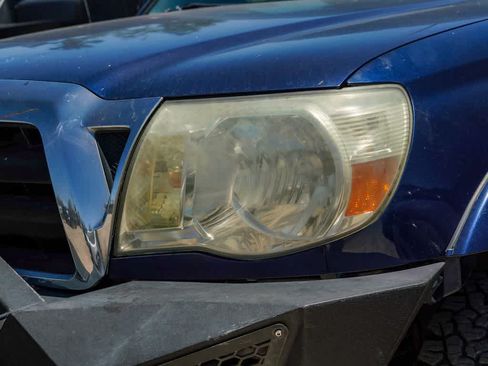 Used 2008 Toyota Tacoma PreRunner w/ SR5 Pkg #2 RWD image 7