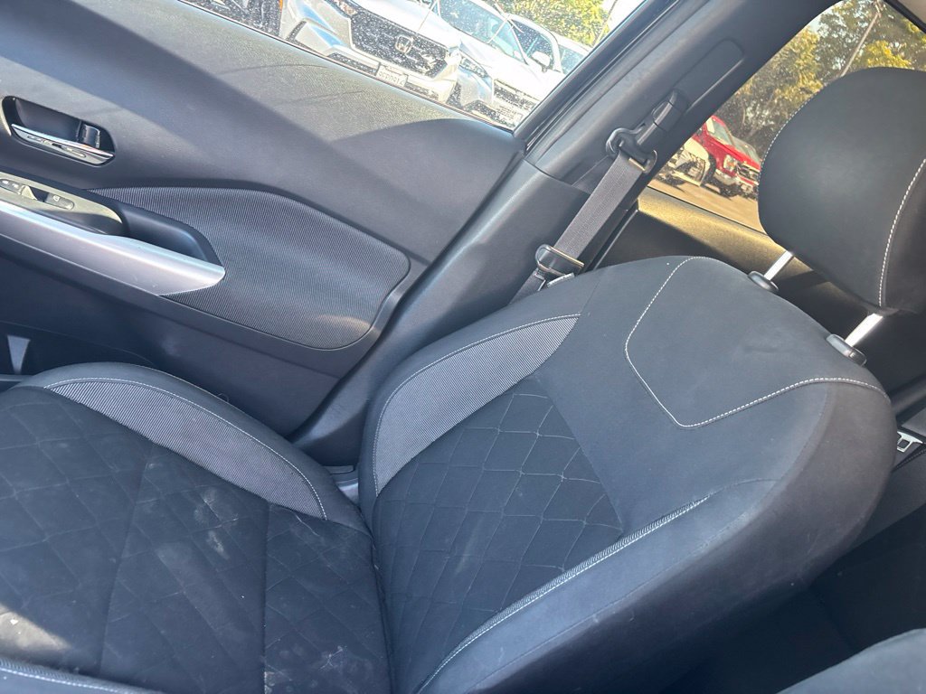 Used 2019 Nissan Kicks SV FWD image 14