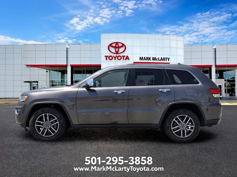 Used 2020 Jeep Grand Cherokee Limited w/ Luxury Group II RWD image 2