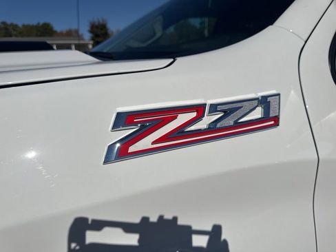 Used 2025 Chevrolet Silverado 1500 LT Trail Boss w/ Convenience Package II image 37