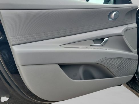 Certified 2025 Hyundai Elantra Hybrid FWD image 27