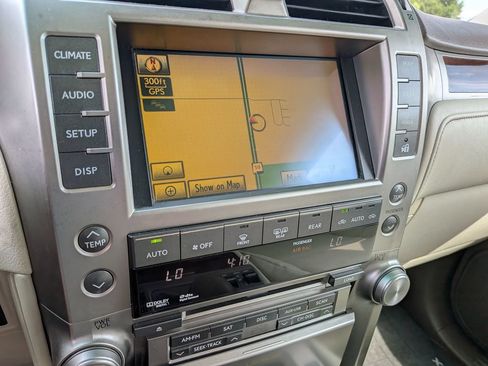 Used 2010 Lexus GX 460 Premium AWD/4WD image 24
