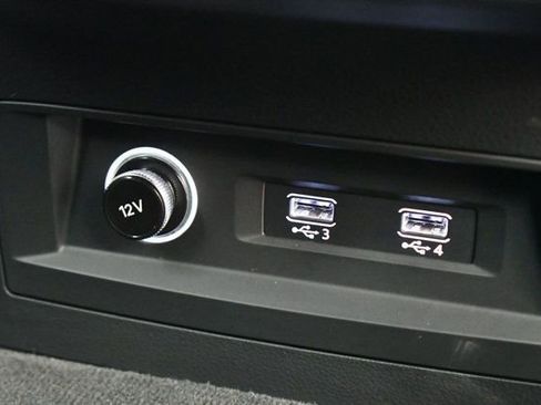 Used 2020 Audi RS Q8 w/ Carbon Optic Package image 46