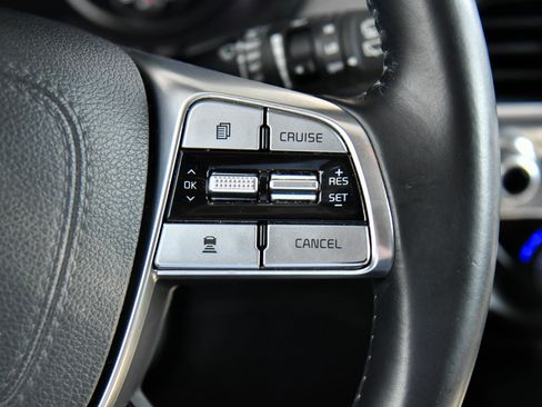 Used 2022 Kia Telluride LX image 28