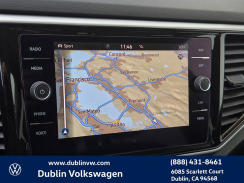 Certified 2022 Volkswagen Atlas SEL R-Line image 16