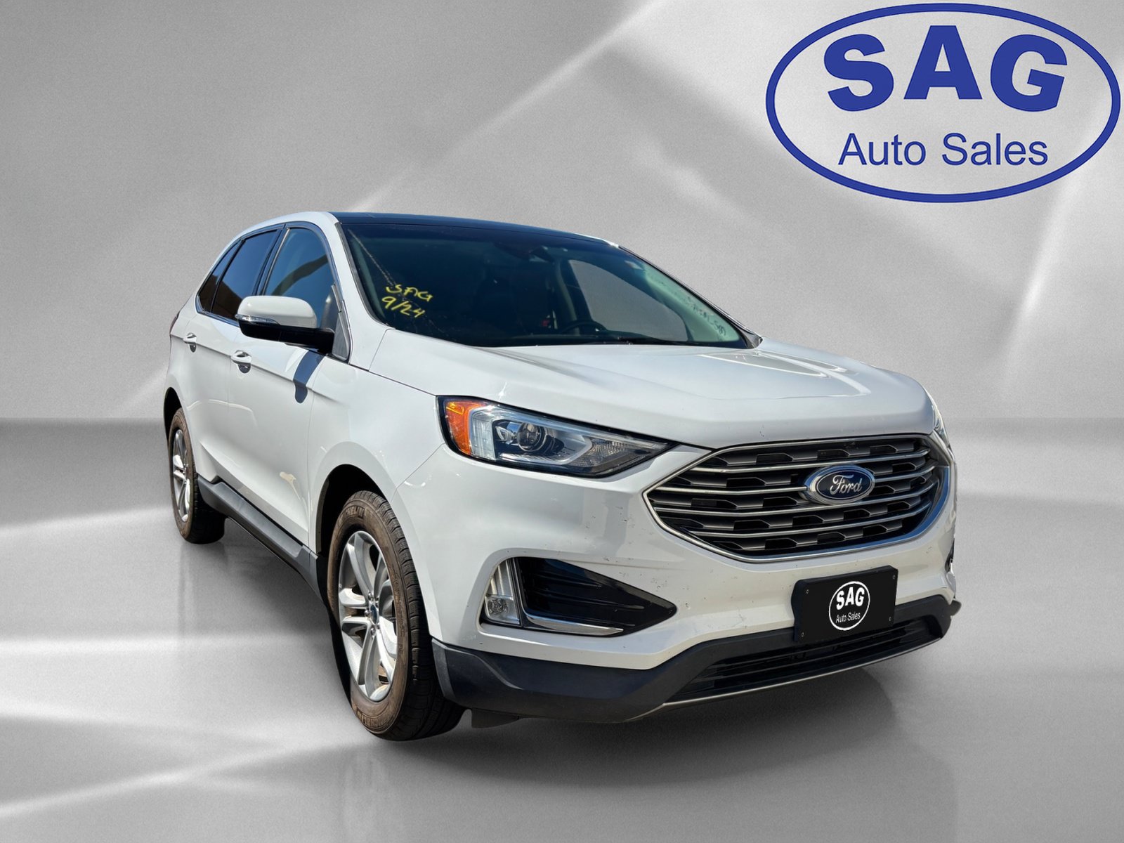 Used 2019 Ford Edge SEL w/ Equipment Group 201A AWD/4WD image 2