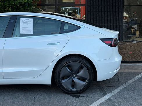 Used 2020 Tesla Model 3 Long Range AWD/4WD image 11