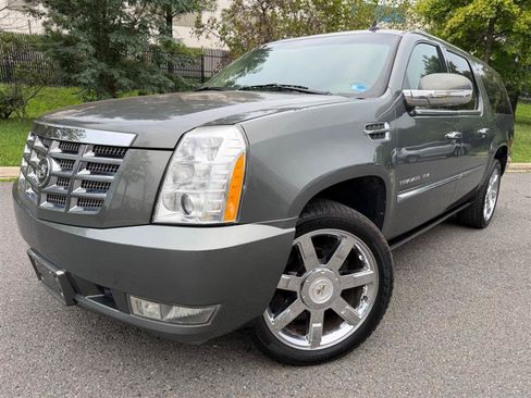 Used 2011 Cadillac Escalade ESV Premium AWD/4WD image 1