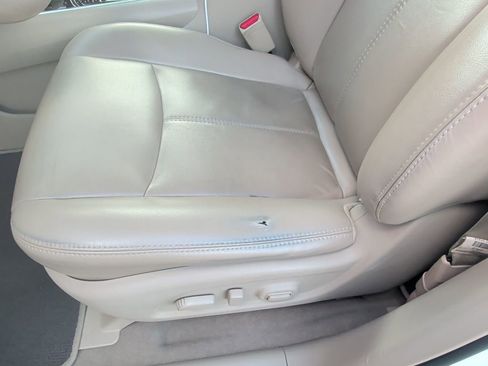 Used 2014 Nissan Pathfinder SL w/ SL Premium Package image 11