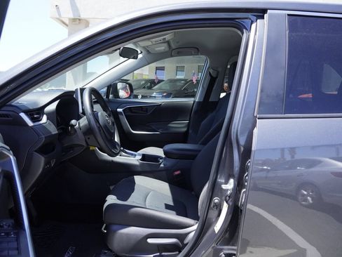Used 2025 Toyota RAV4 LE FWD image 19