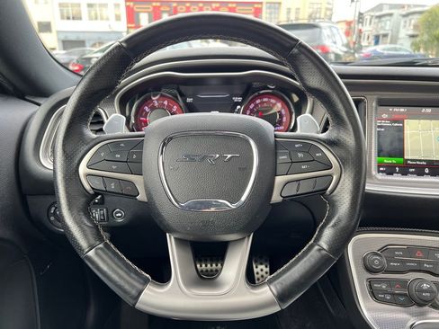 Used 2018 Dodge Challenger SRT Hellcat image 30