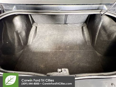 Used 2019 Dodge Challenger SRT Hellcat Redeye image 14