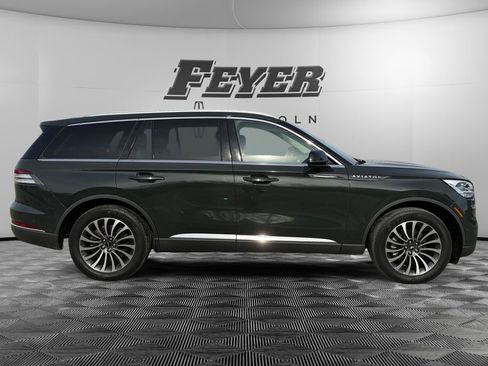 Used 2022 Lincoln Aviator Reserve w/ Equipment Group 201A image 6