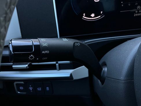 Used 2025 Hyundai Santa Fe SEL image 36