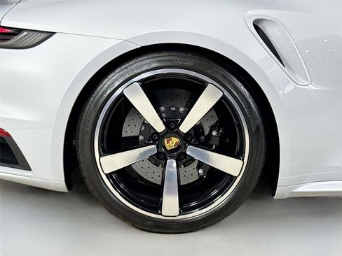 Used 2024 Porsche 911 Turbo S w/ 911 Turbo Sportdesign Package image 38