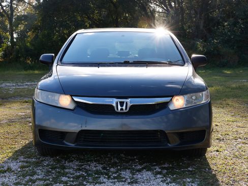 Used 2010 Honda Civic DX-VP image 17
