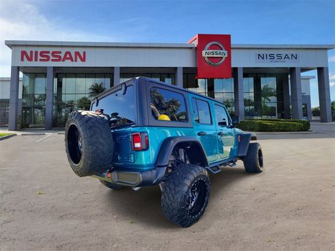 Used 2020 Jeep Wrangler Unlimited Rubicon image 3