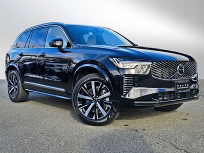 New 2026 Volvo XC90 B5 Core