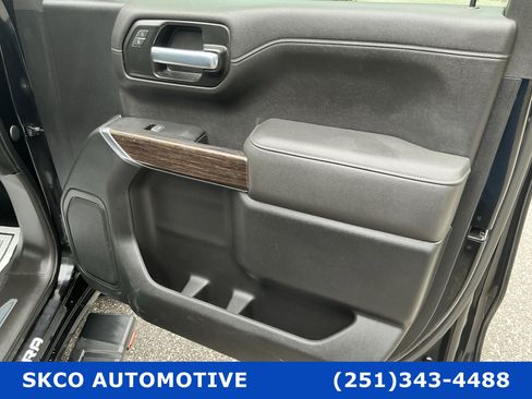 Used 2021 GMC Sierra 1500 SLE RWD image 12
