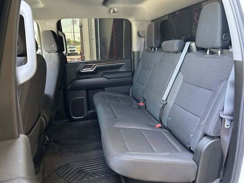 Used 2024 Chevrolet Silverado 2500 LT image 12