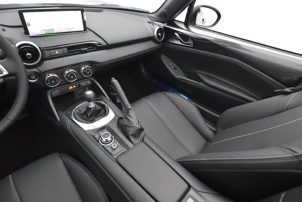 New 2026 MAZDA MX-5 Miata Grand Touring w/ Weather Package RWD image 29