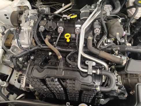 Used 2023 Nissan Altima 2.5 S FWD image 30