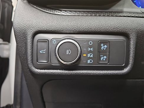 Used 2020 Ford Explorer ST w/ Premium Technology Package image 26