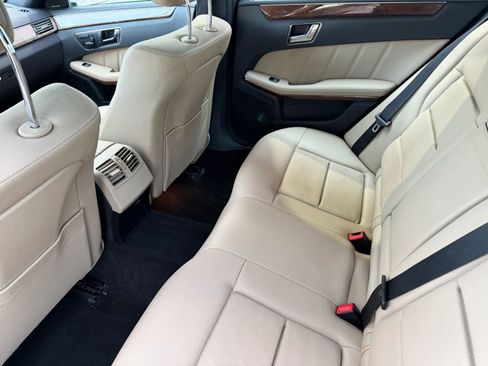 Used 2011 Mercedes-Benz E 350 Sedan image 77