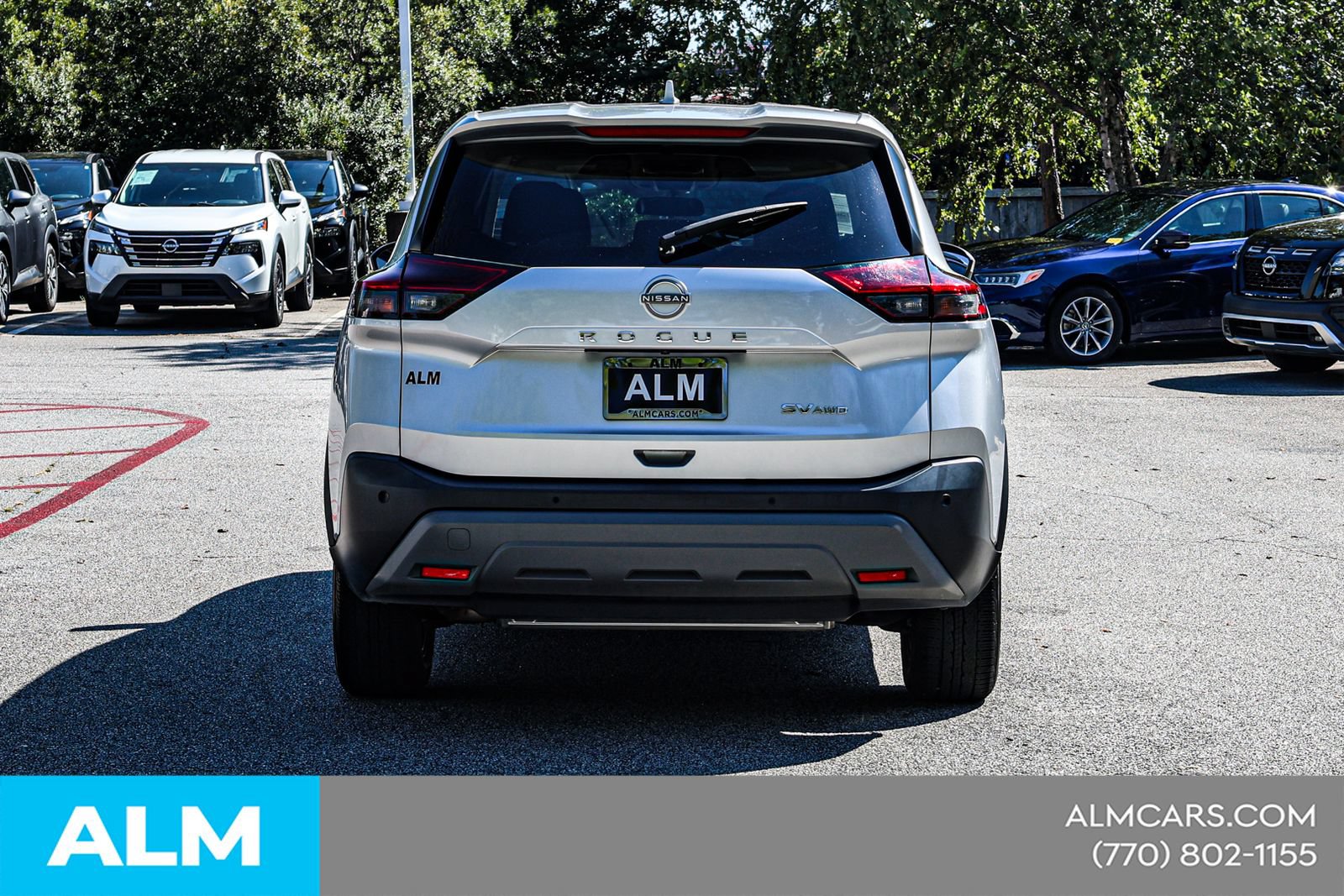 Used 2023 Nissan Rogue SV AWD/4WD image 12