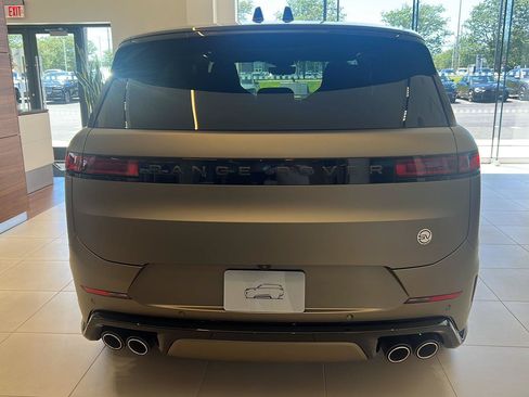 New 2024 Land Rover Range Rover Sport SV Edition One Carbon Bronze AWD/4WD image 4