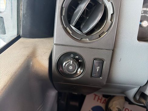 Used 2016 Ford F250 XL AWD/4WD image 23