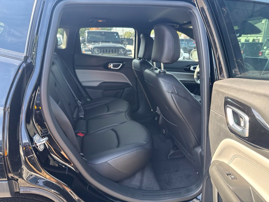 New 2026 Jeep Compass Limited AWD/4WD image 23
