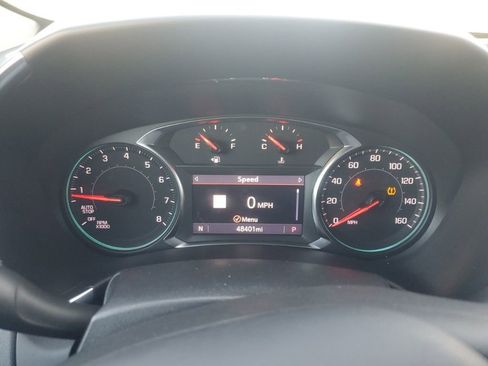 Used 2023 Chevrolet Equinox Premier image 23