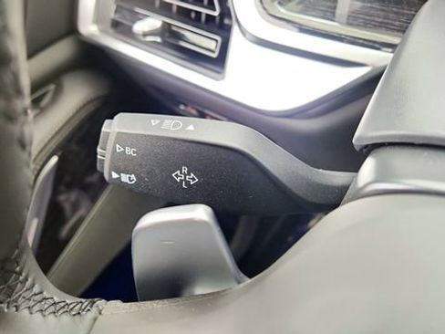 Used 2026 BMW X7 xDrive40i w/ M Sport Package image 46