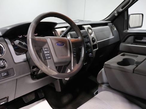 Used 2013 Ford F150 XLT w/ Trailer Tow Pkg image 19