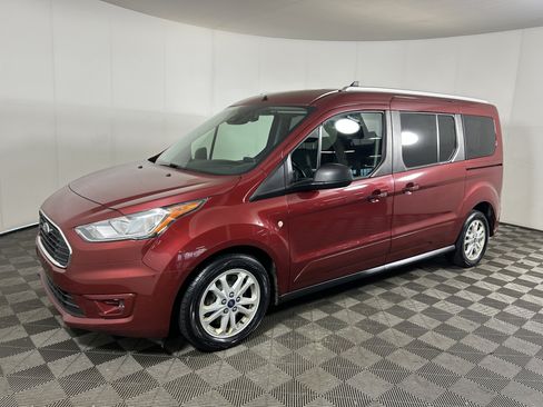 Used 2019 Ford Transit Connect XLT FWD image 1