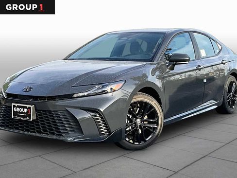 Used 2026 Toyota Camry SE w/ Convenience Package AWD/4WD image 1