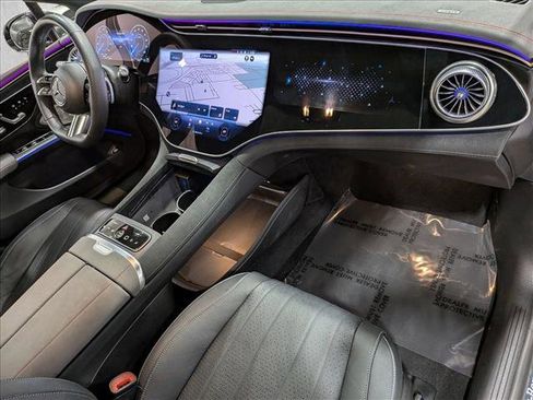 Certified 2023 Mercedes-Benz EQS 580 4MATIC Sedan image 23