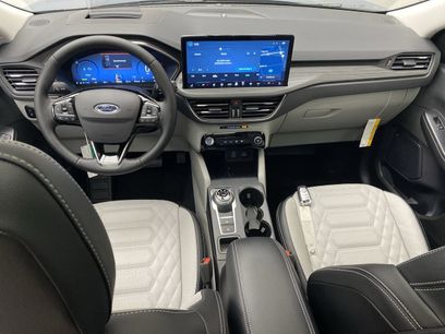 New 2024 Ford Escape SE w/ PHEV Premium Package