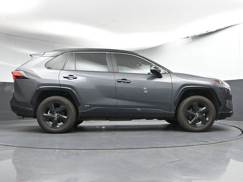 Used 2021 Toyota RAV4 XSE image 26